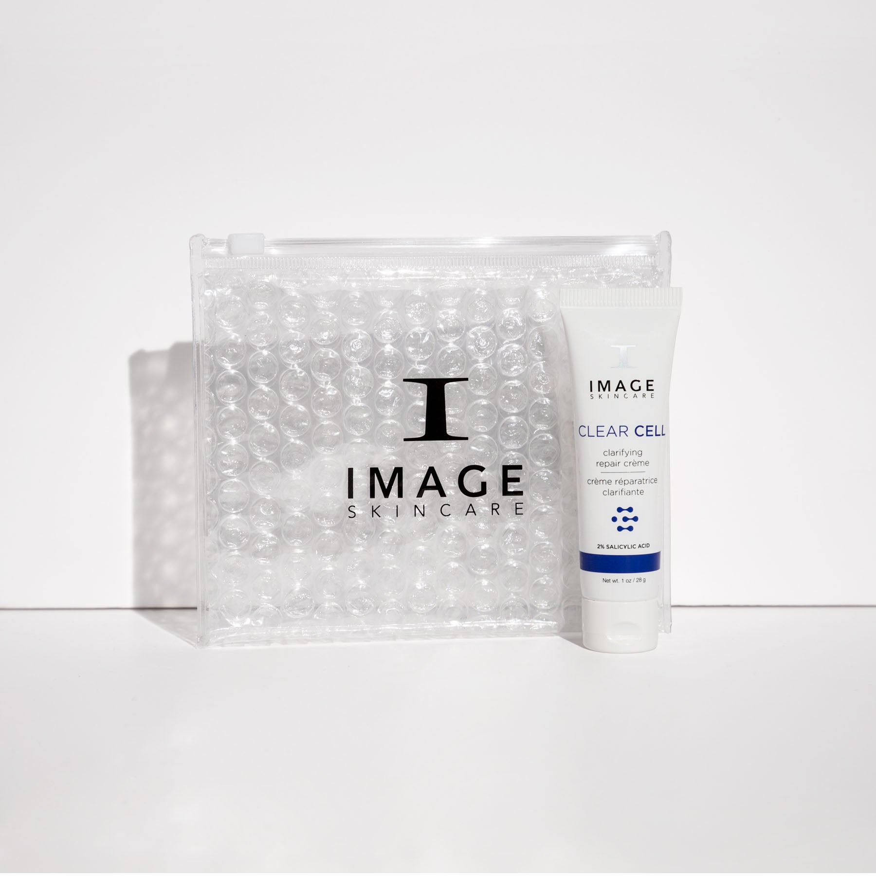 Discovery-size CLEAR CELL clarifying repair crème mini with bubble bag